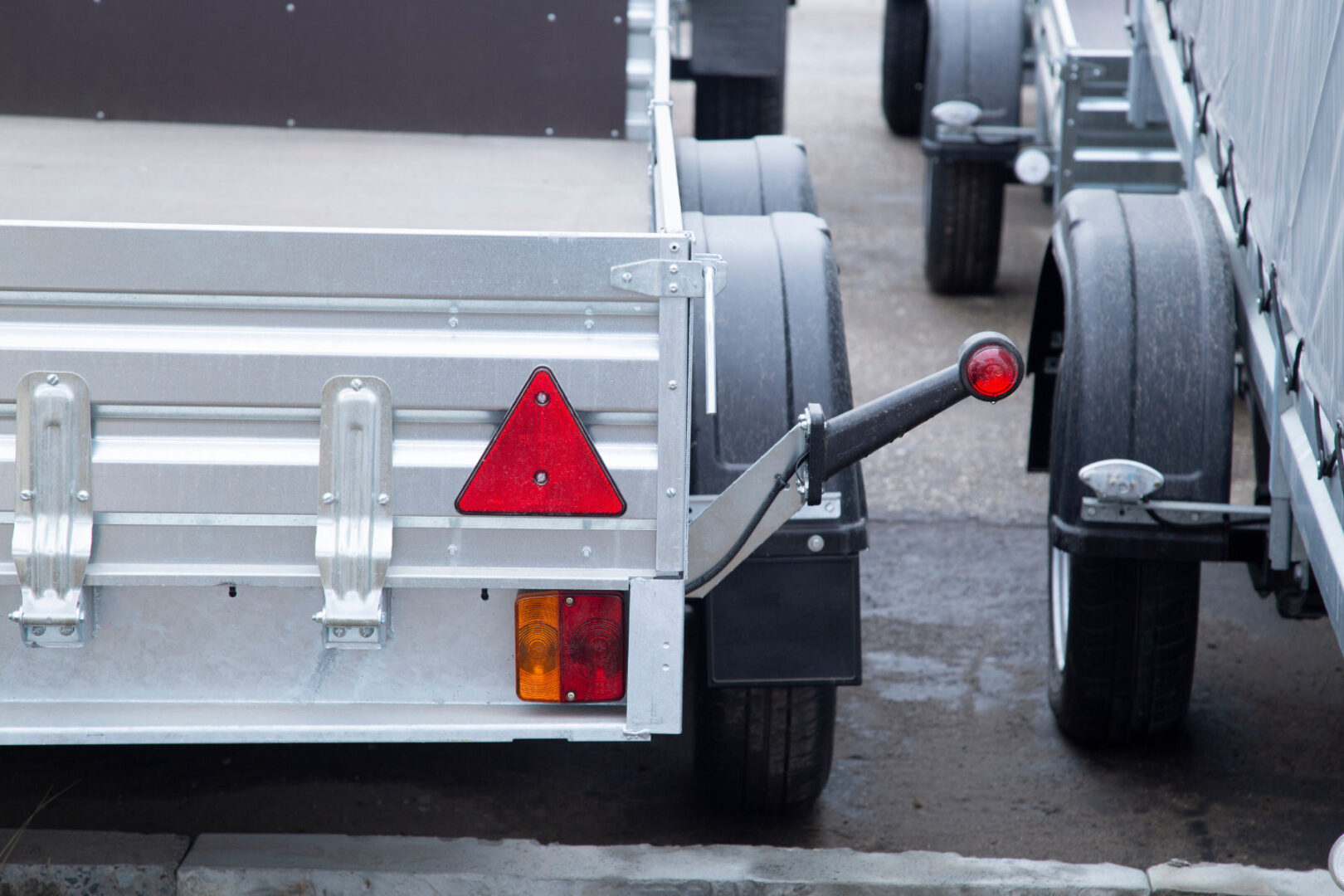 Open,car,trailer.,trailer,for,passenger,cars.sale,,rental,and,maintenance